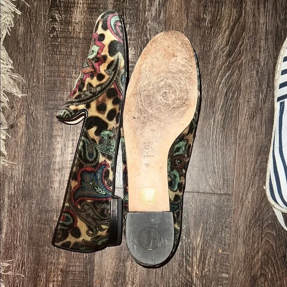 Jon Josef Paisley Patterned Loafers - Picture 4 of 6